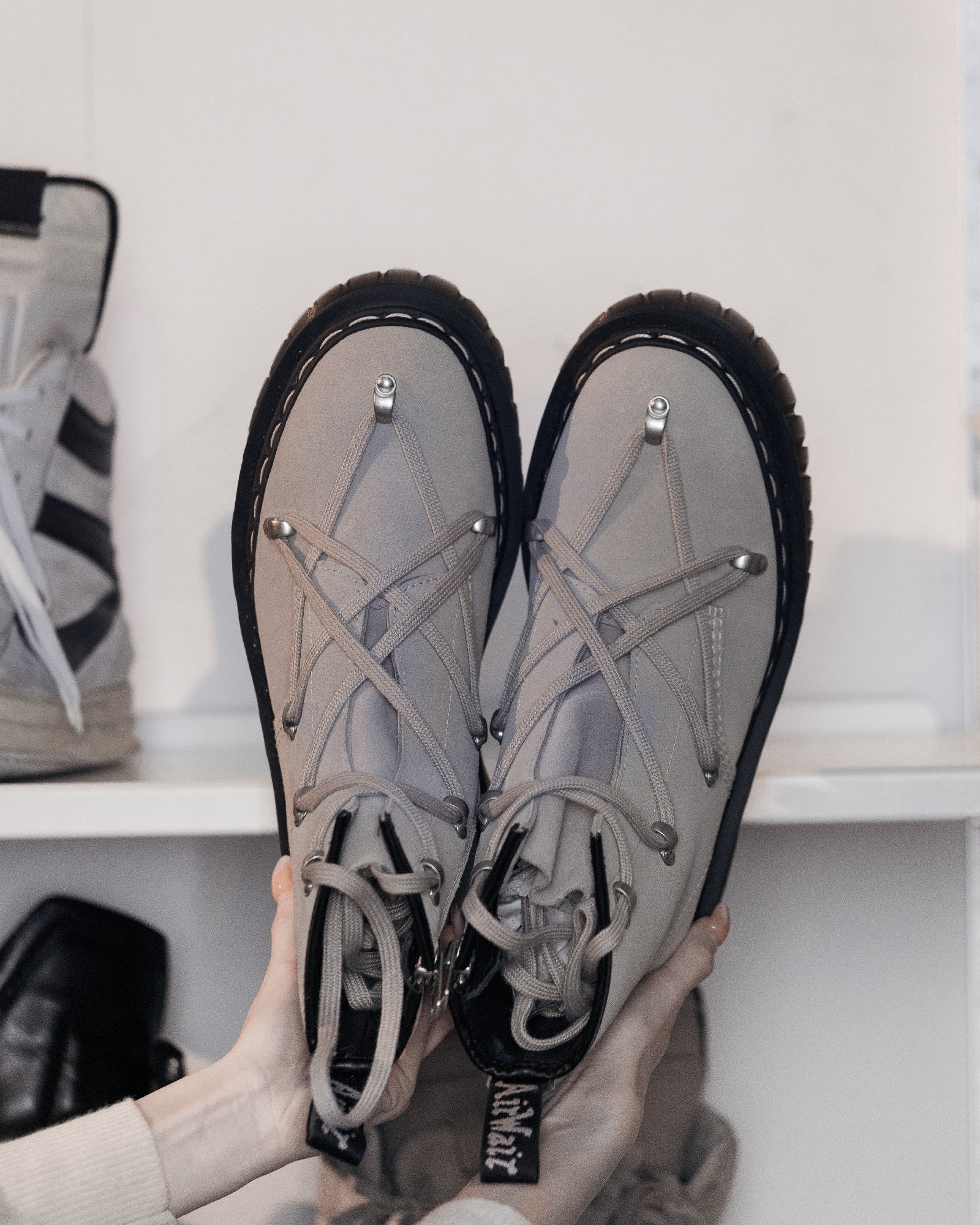 DS Rick Owens x Dr. Martens 1460 Bex Leather Boot – Grey