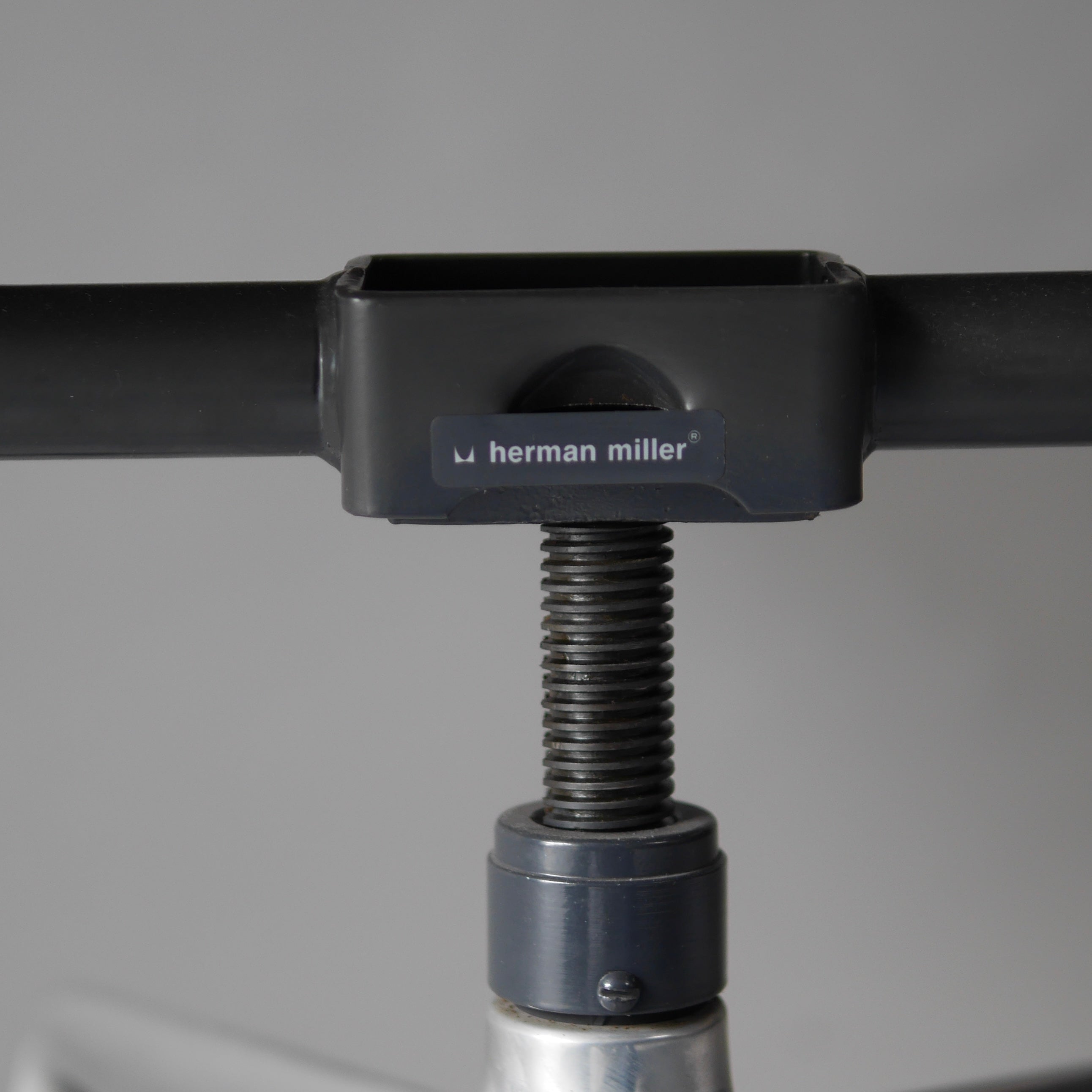 Soft Pad Office Chair by Charles and Ray Eames for Herman Miller, 1990s #6