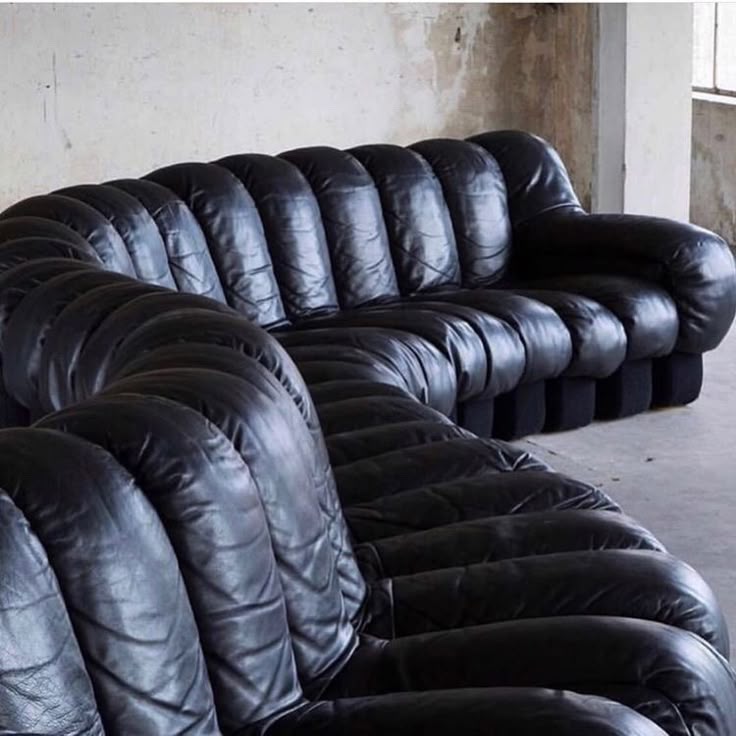 DS-600 by Ueli Berger, Eleonore Peduzzi-Riva, Heinz Ulrich, Klaus Vogt for De Sede, 1972