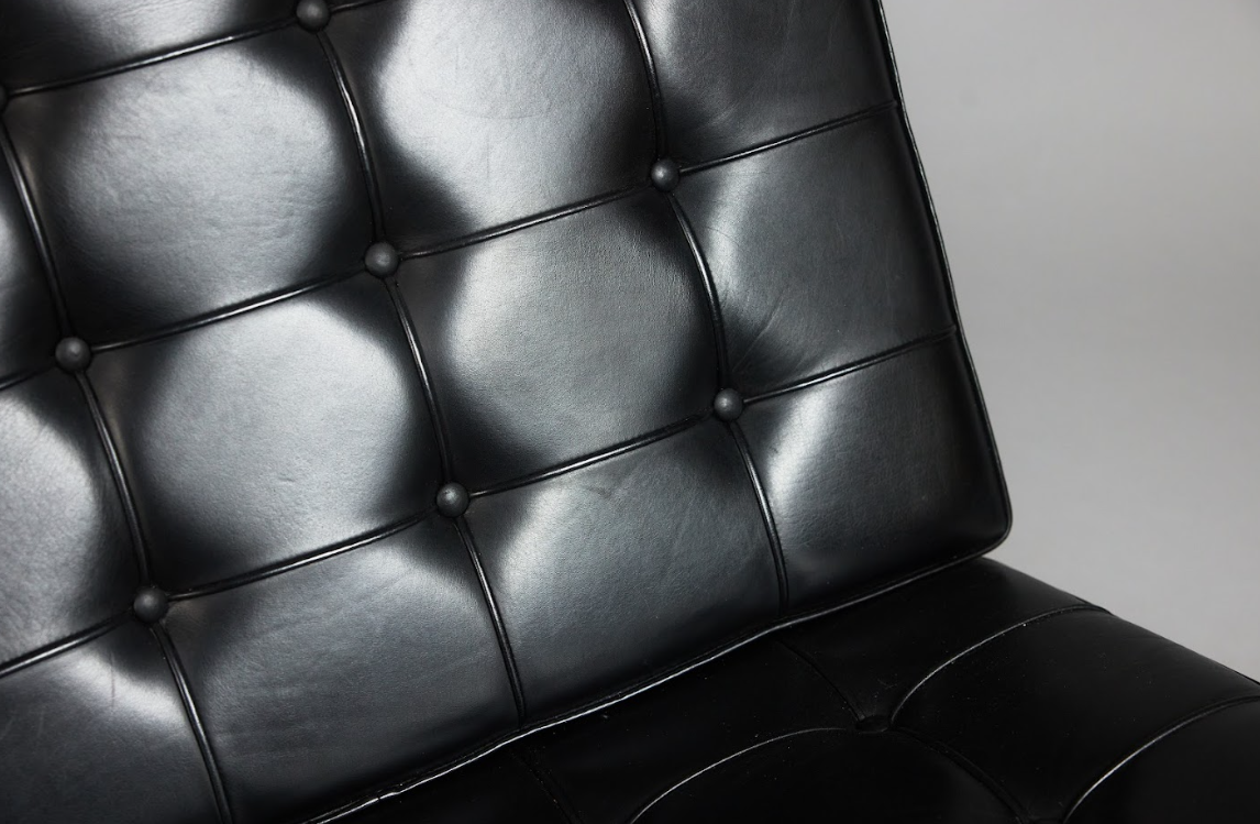 Barcelona Chair by Ludwig Mies van der Rohe & Lilly Reich for Knoll, 1929s