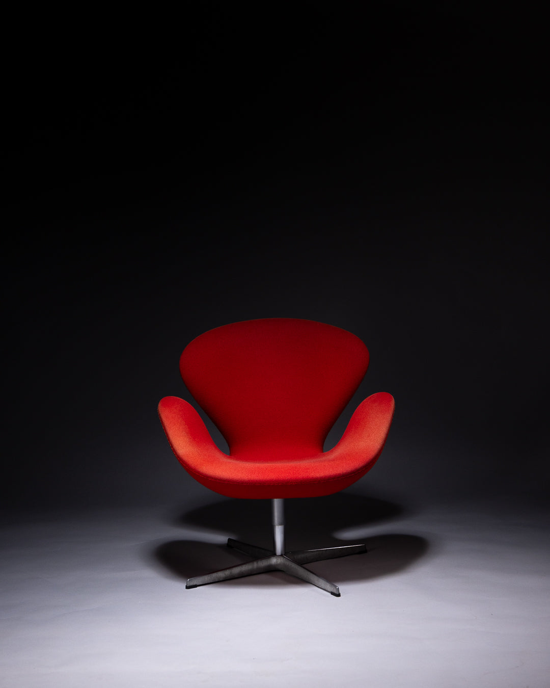 Swan Chair by Arne Jacobsen for Fritz Hansen, 1958