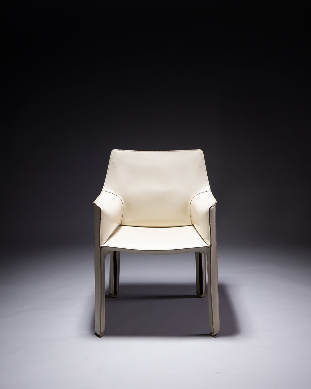 CAB 413 Cassina by Mario Bellin, White, 1970