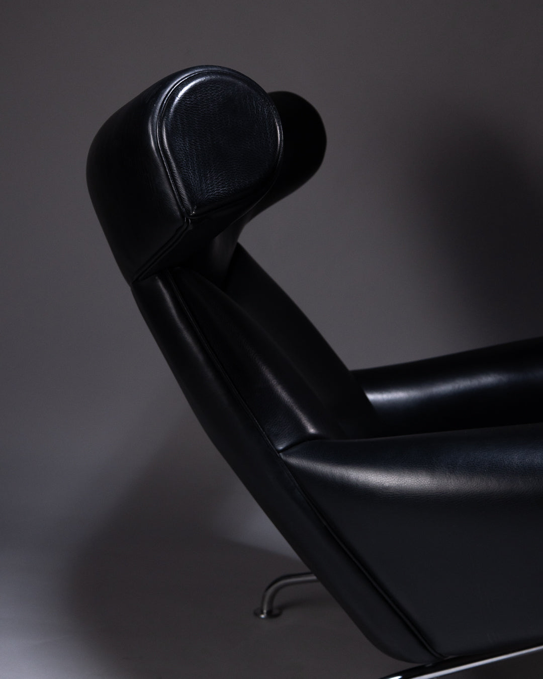 Ox Chair by Hans J. Wegner, 1980