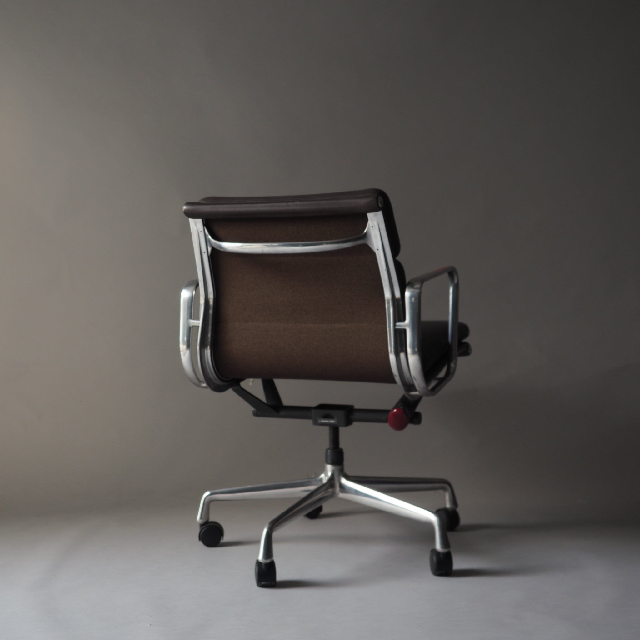 Soft Pad Office Chair by Charles and Ray Eames for Herman Miller, 1990s #6
