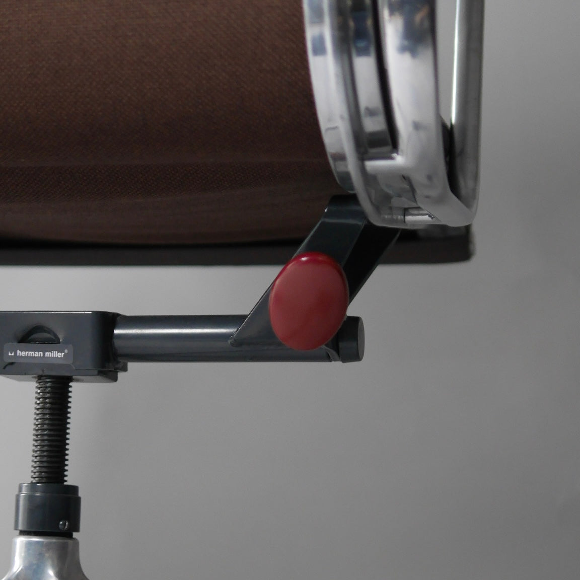 Soft Pad Office Chair by Charles and Ray Eames for Herman Miller, 1990s #28