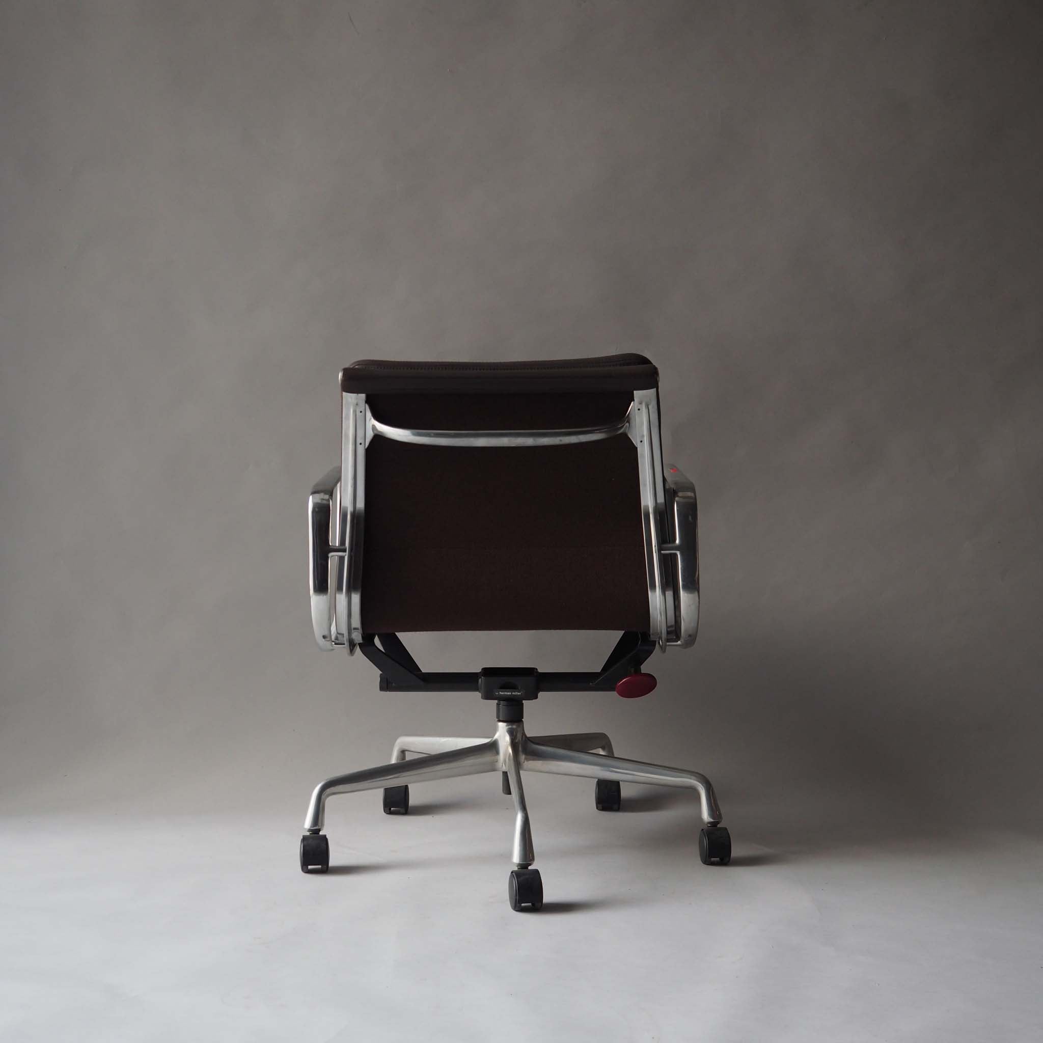 Soft Pad Office Chair by Charles and Ray Eames for Herman Miller, 1990s #4