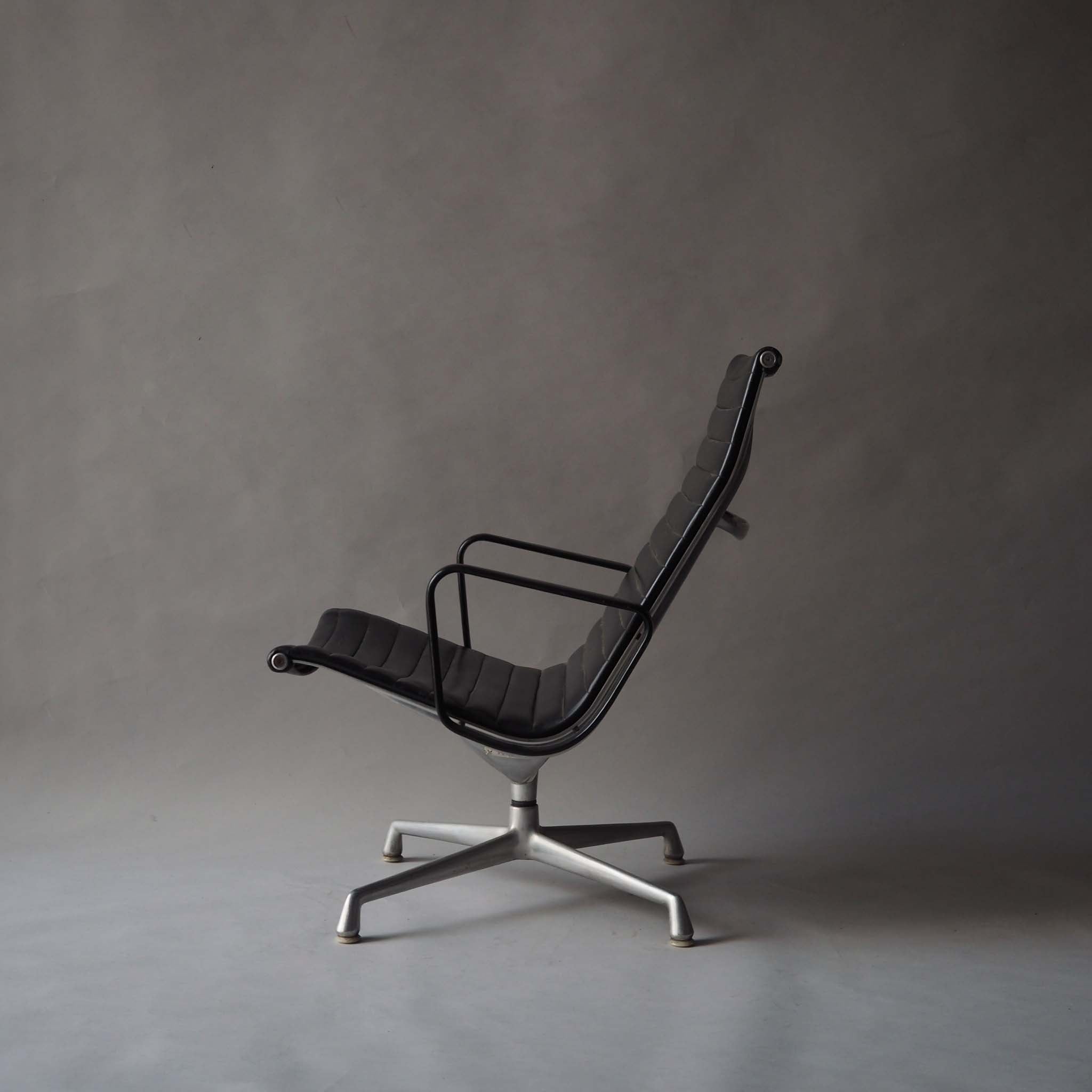 Eames AG Lounge Chair by Charles and Ray Eames for Herman Miller, 1990s #A3