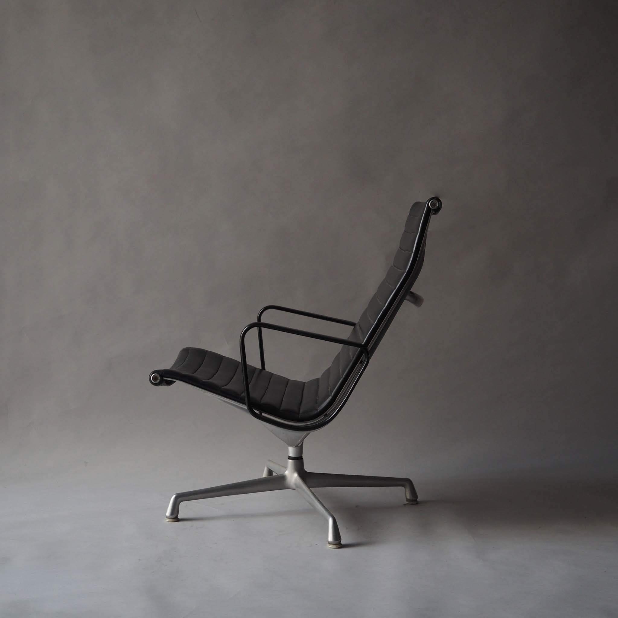 Eames AG Lounge Chair by Charles and Ray Eames for Herman Miller, 1990s #A4