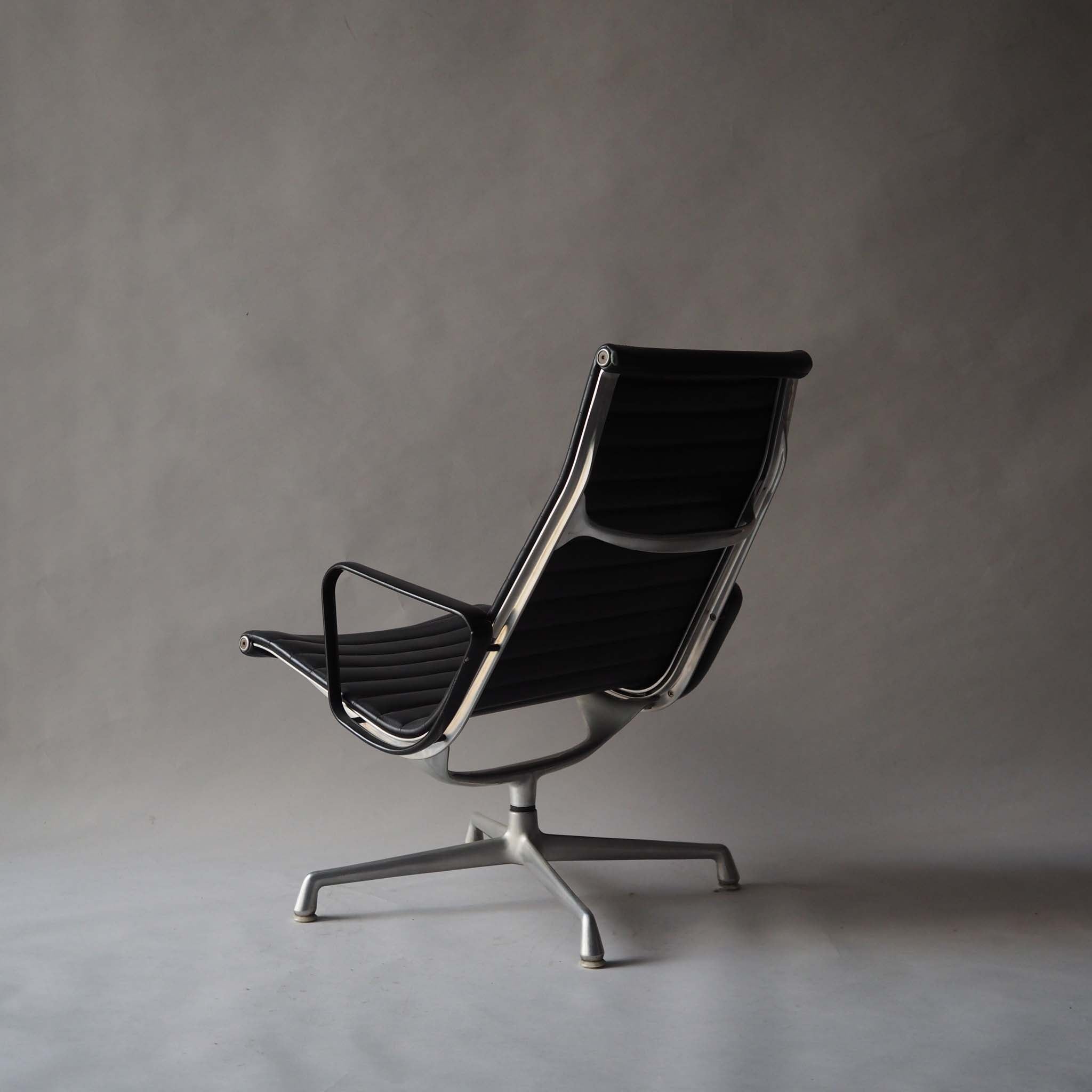 Eames AG Lounge Chair by Charles and Ray Eames for Herman Miller, 1990s #A4