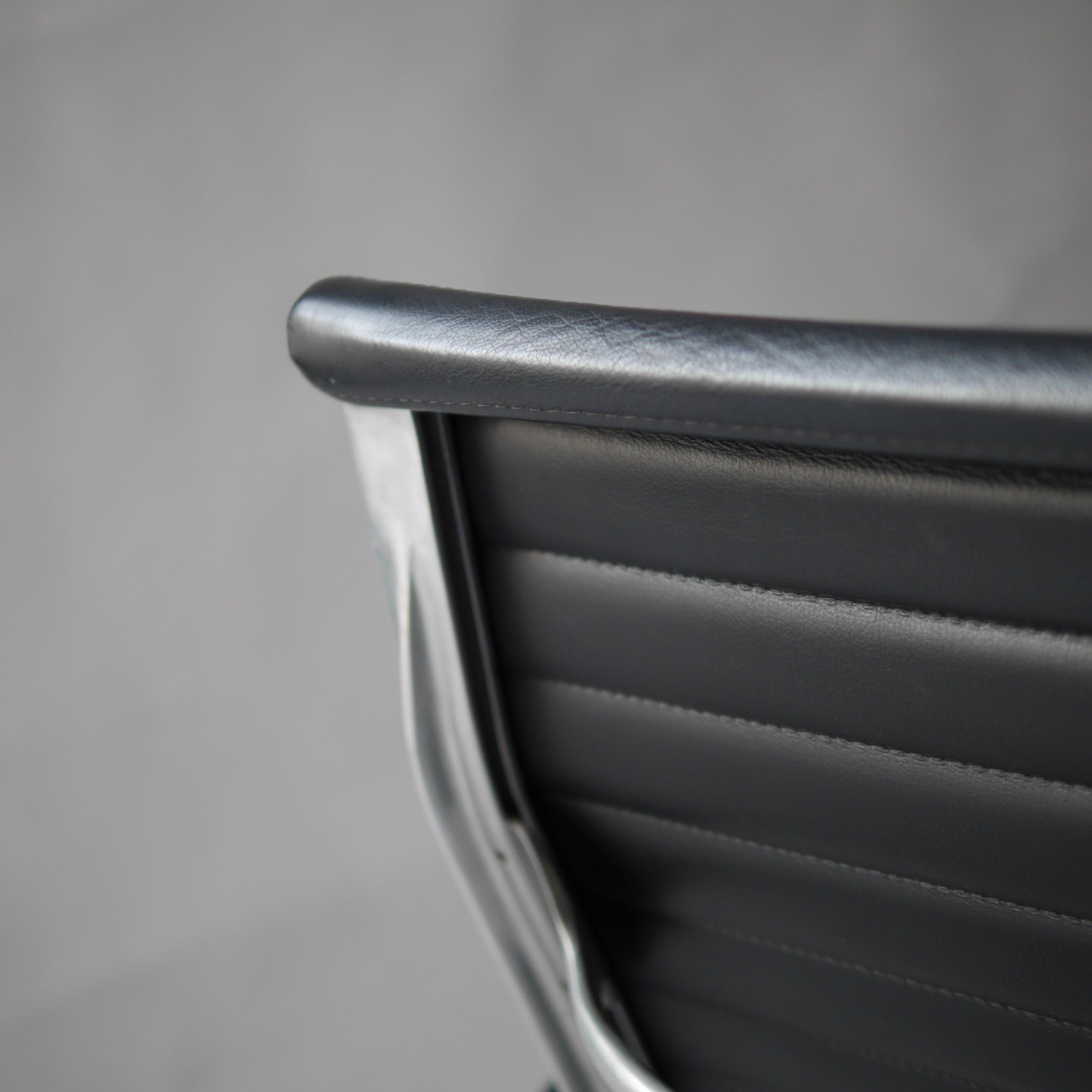 Eames AG Lounge Chair by Charles and Ray Eames for Herman Miller, 1990s #A2