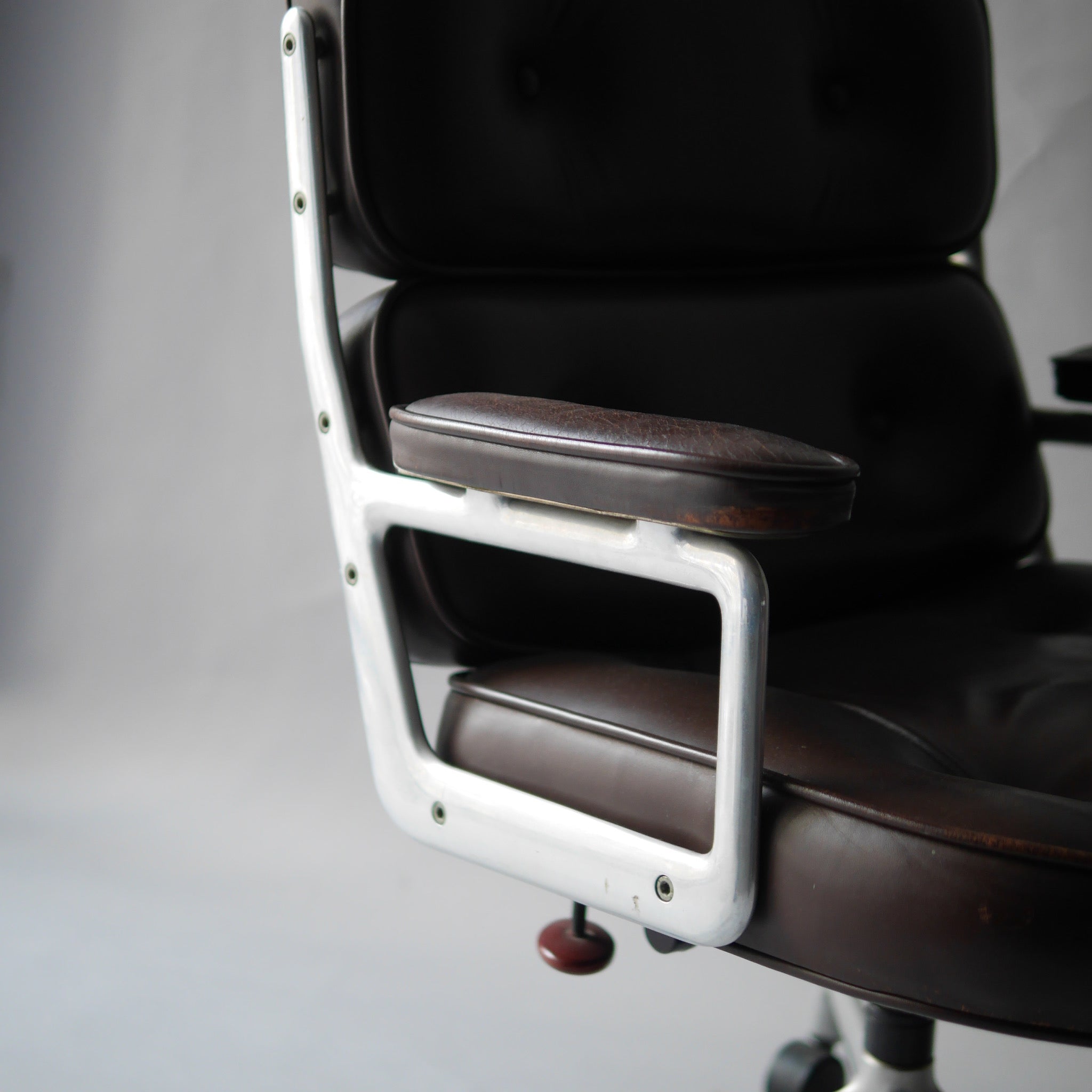 Eames Time Life Chair by Charles and Ray Eames for Herman Miller, 1961