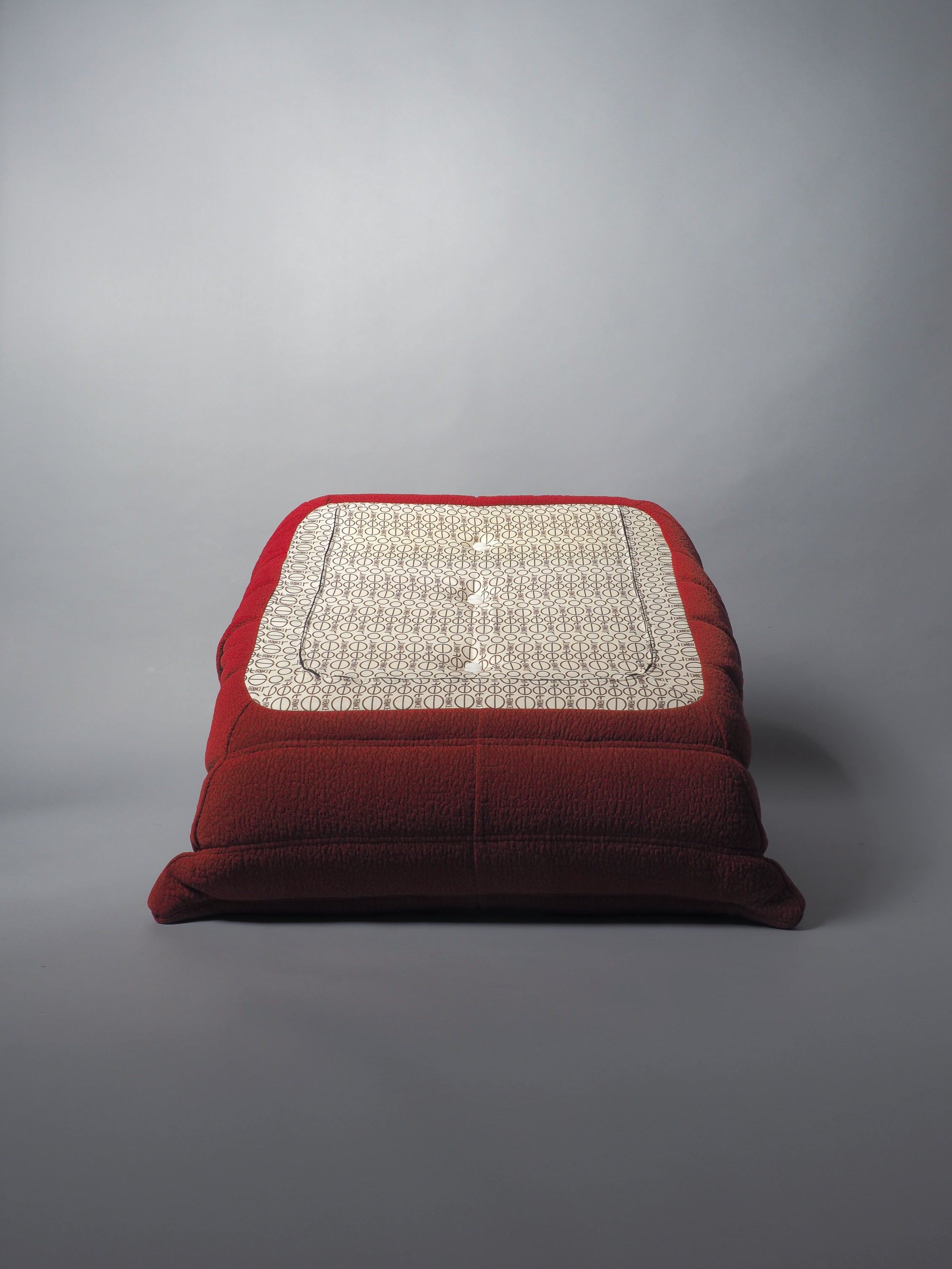 現貨 LIGNE ROSET JP TOGO, RG-480, 單人+腳凳組