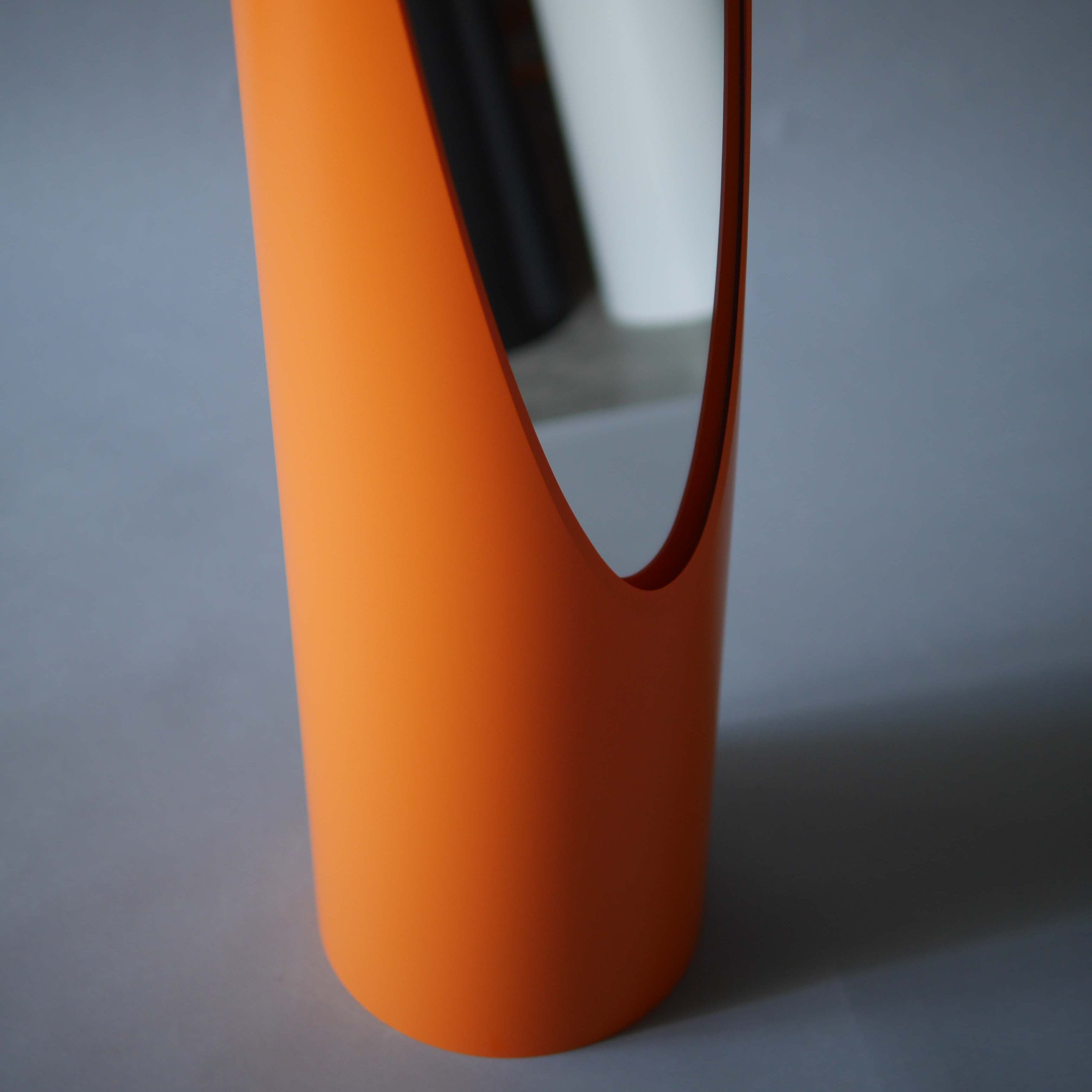 預購收受中 UNGHIA MIRROR 唇膏鏡 - Arancio 橘色