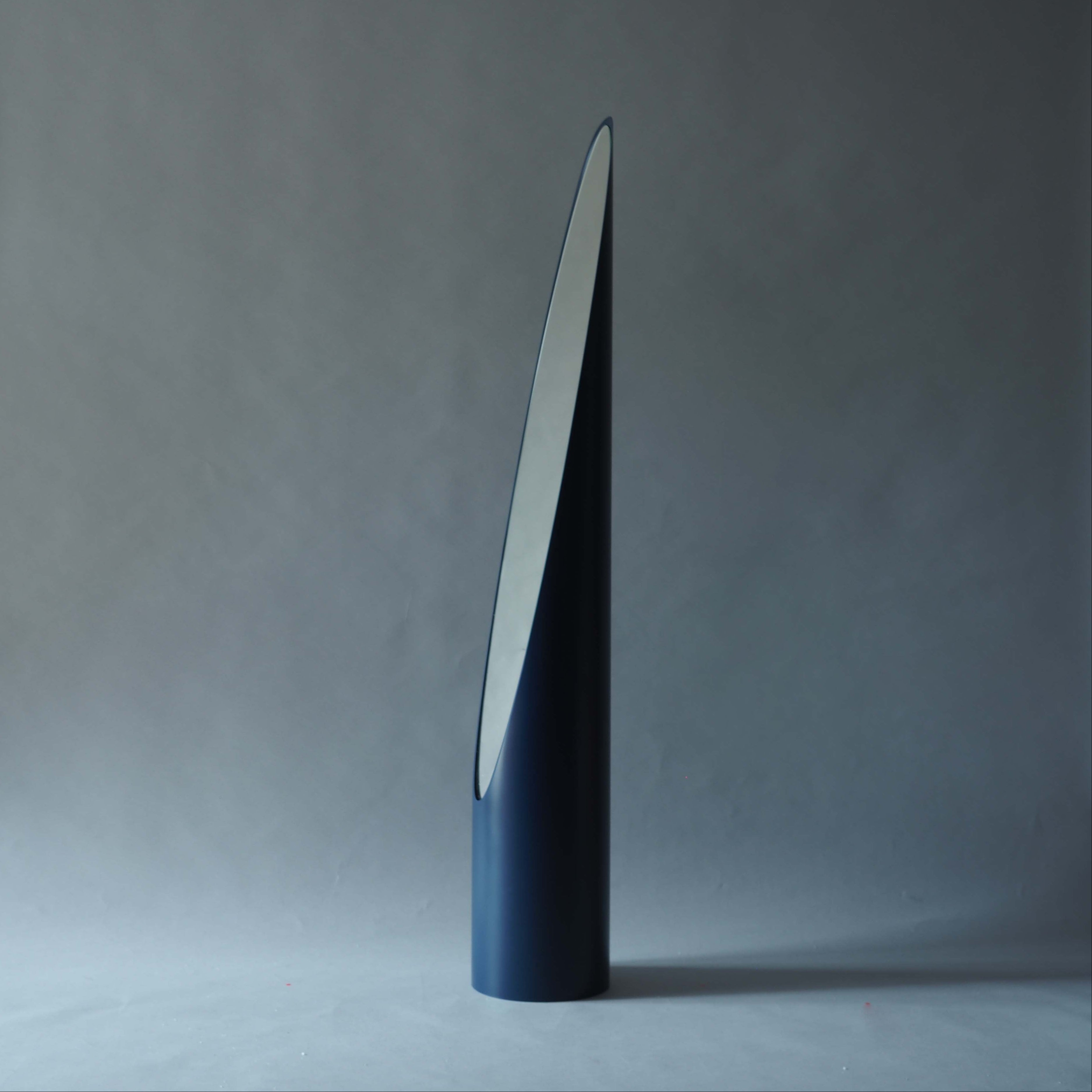 現貨 UNGHIA MIRROR 唇膏鏡 - 深藍 Steel Blue