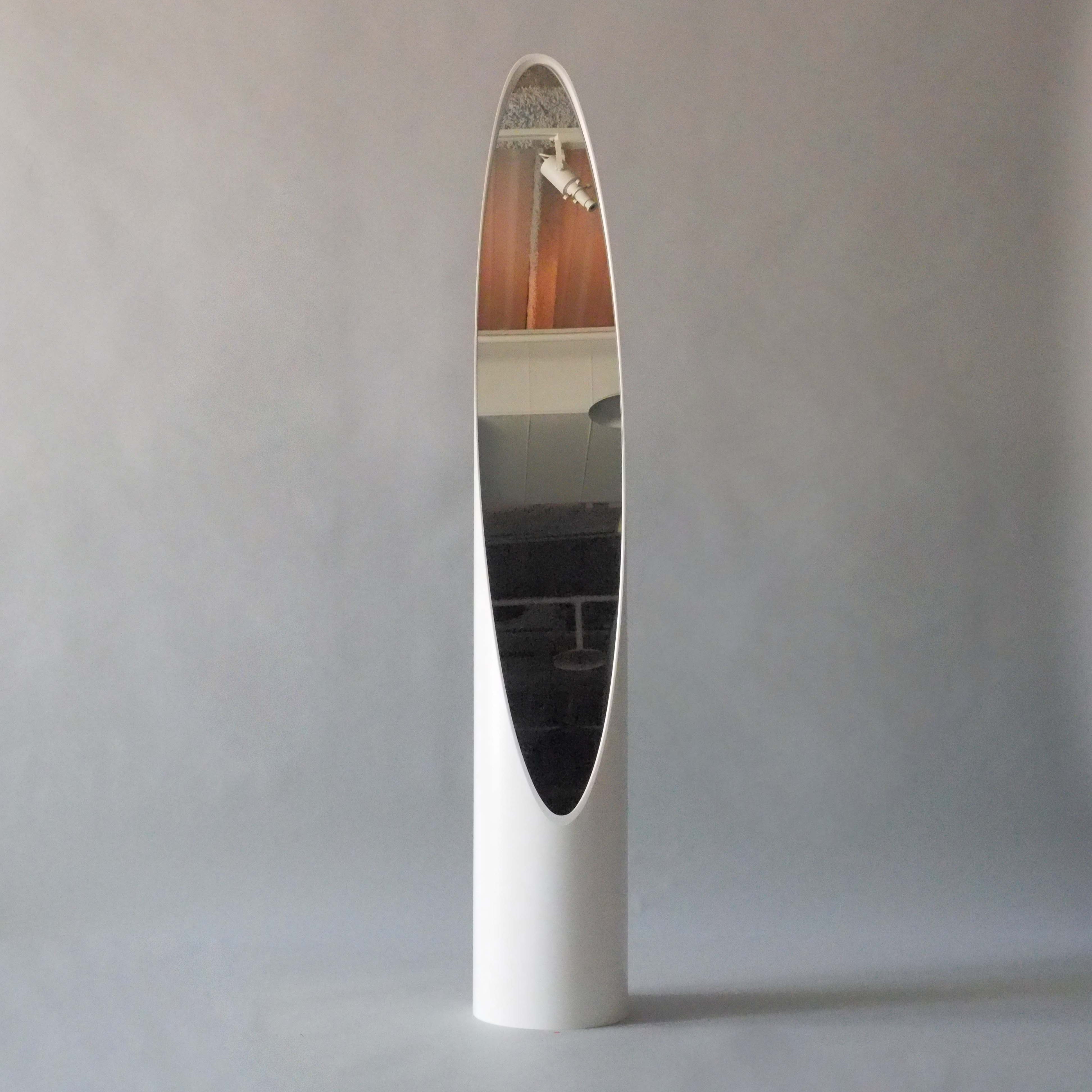 預購收受中 UNGHIA MIRROR 唇膏鏡 - Pure White 白色