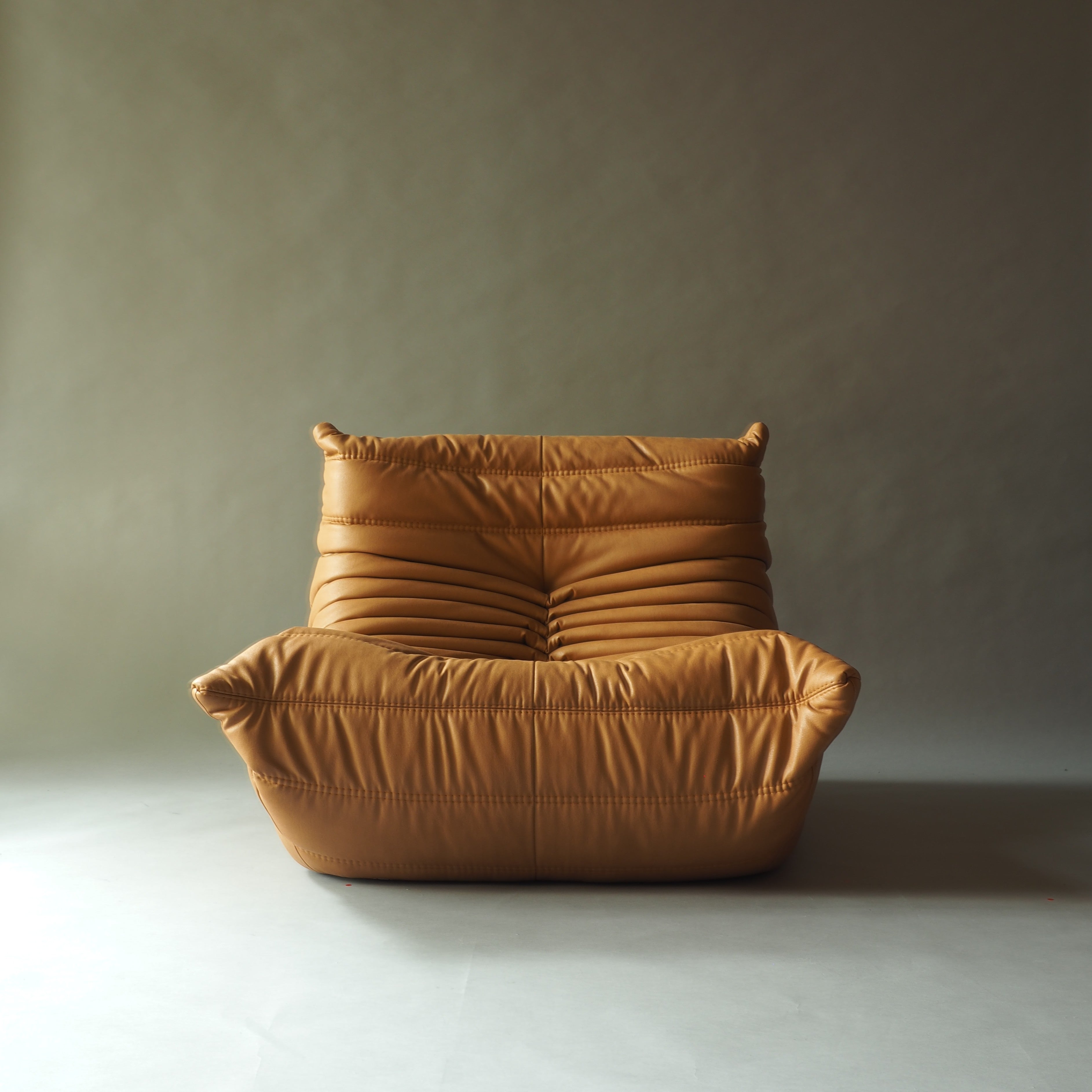 現貨 LIGNE ROSET JP TOGO, NU 3536 Ginger, 1P 單人沙發