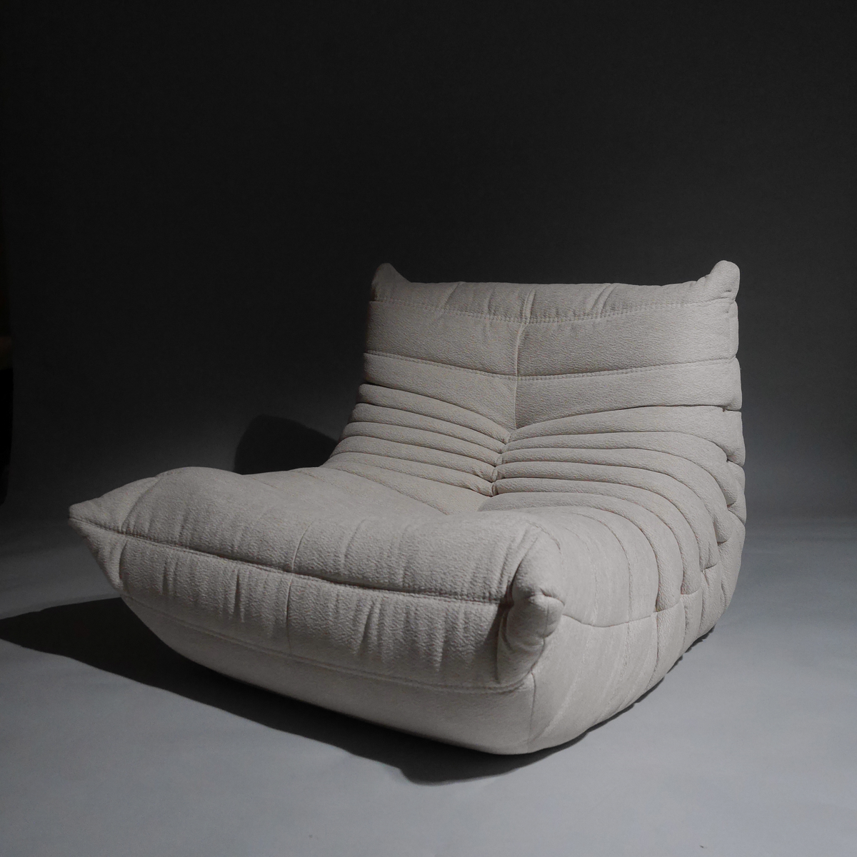 現貨LIGNE ROSET JP TOGO, RG-395, 1P 單人沙發– MTBLM 新陳代謝