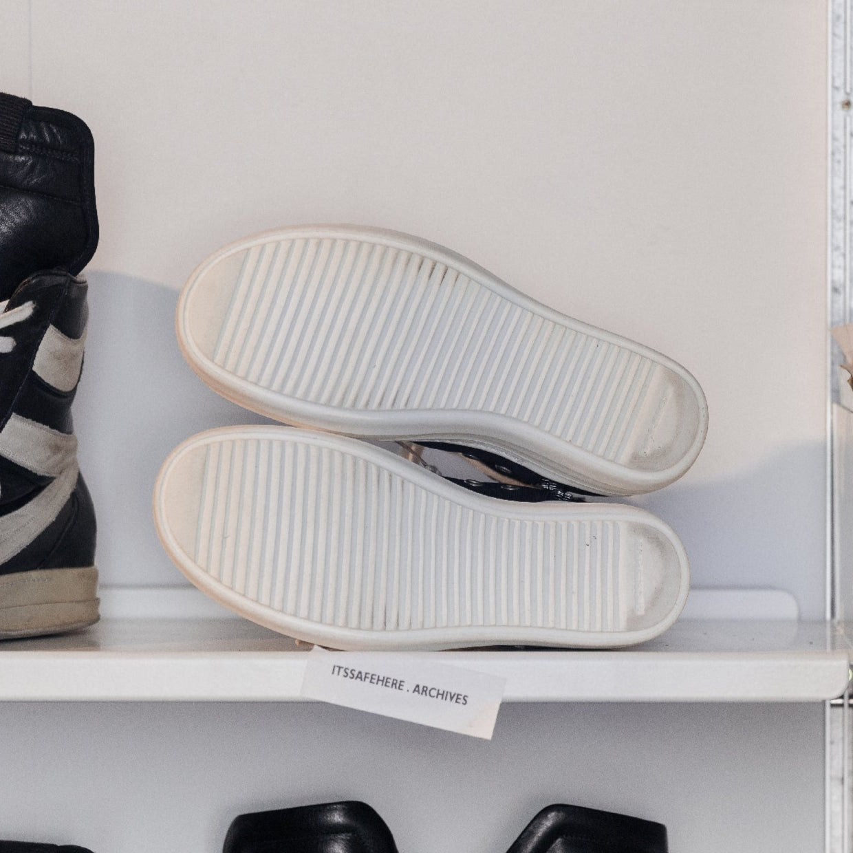 Rick Owens Double Bumper Nylon SZ: 36