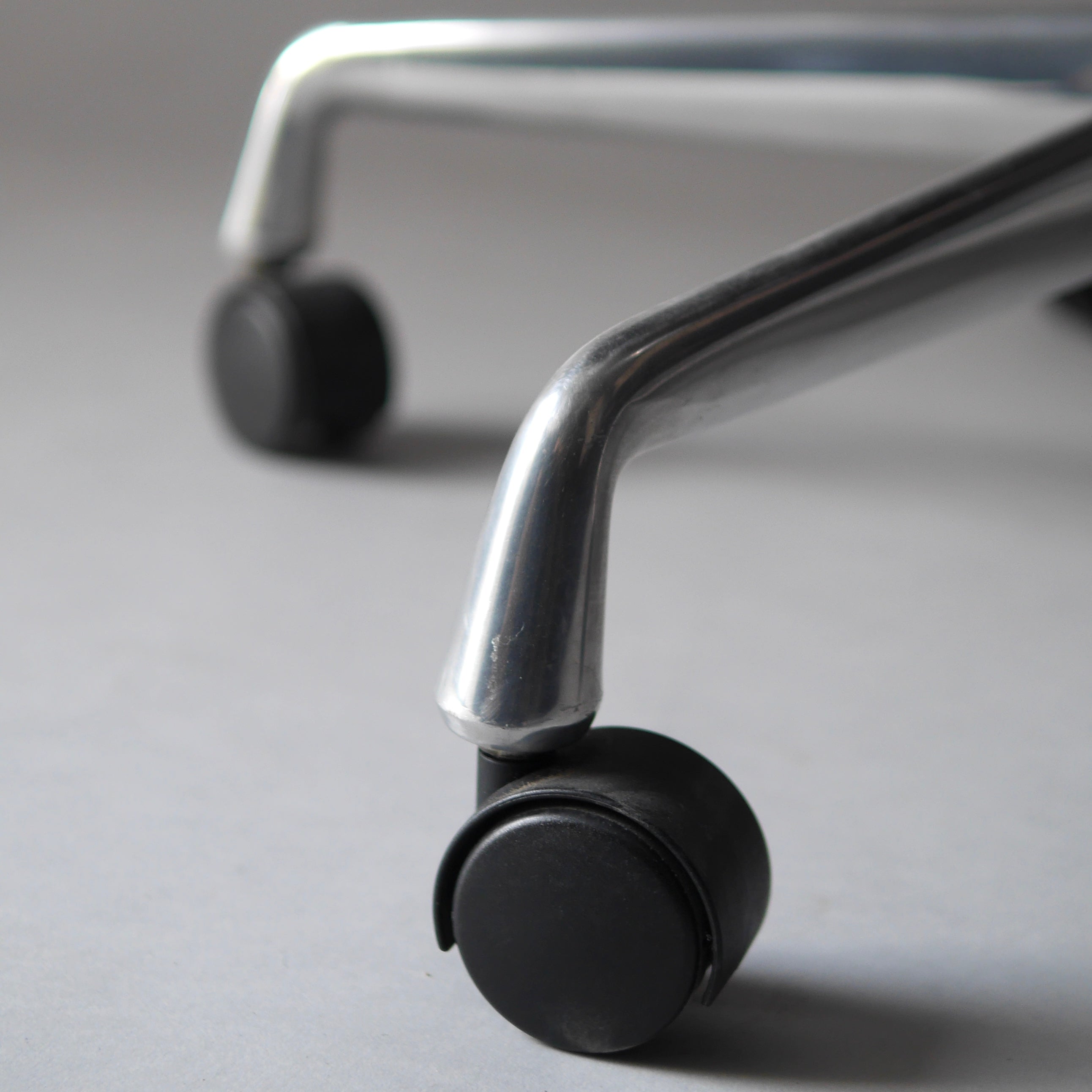 Soft Pad Office Chair by Charles and Ray Eames for Herman Miller, 1990s #6