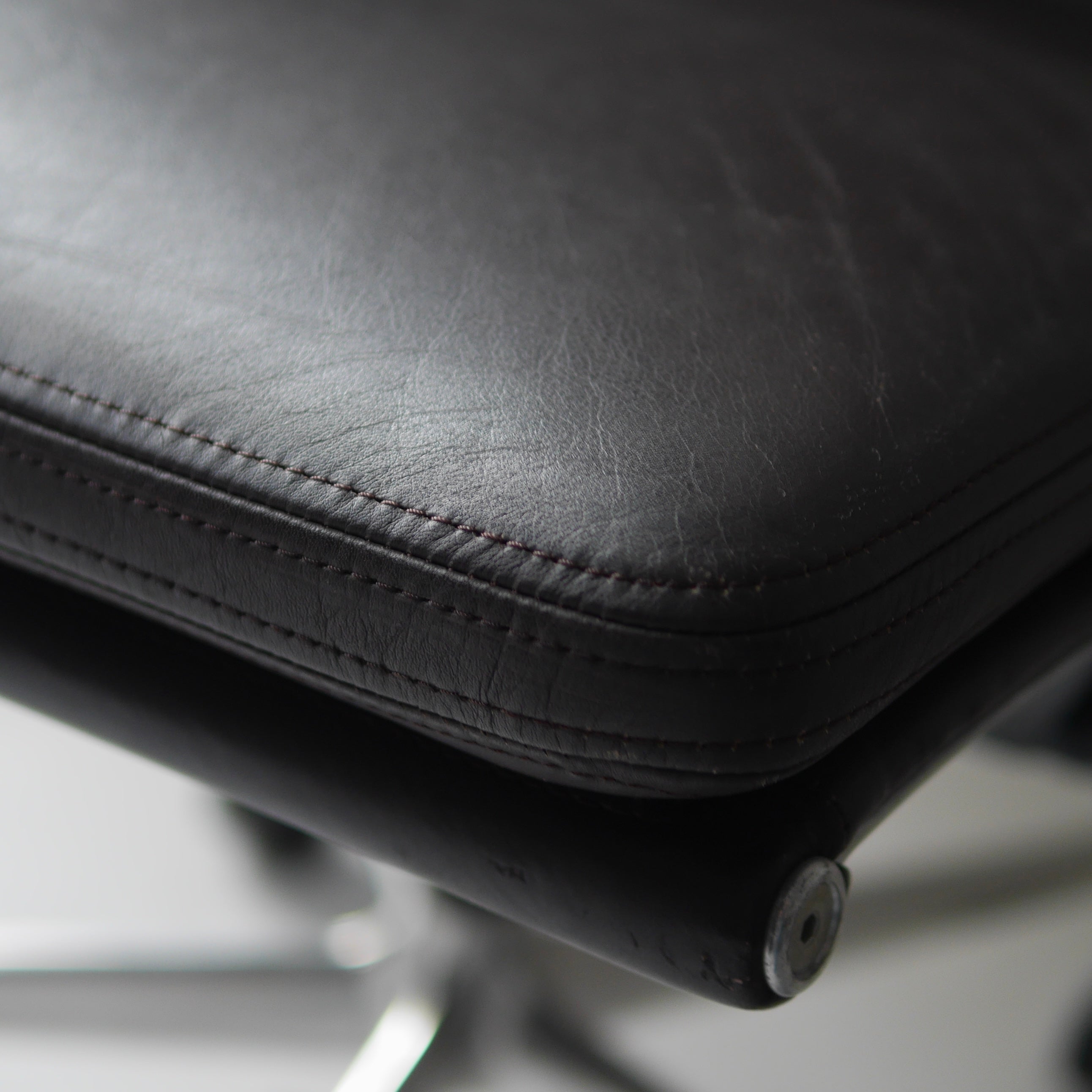 Soft Pad Office Chair by Charles and Ray Eames for Herman Miller, 1990s #14