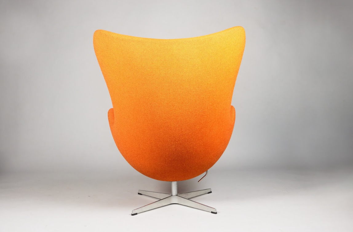 Egg Chair with Ottoman by Arne Jacobsen for Fritz Hansen, 1958 Orange