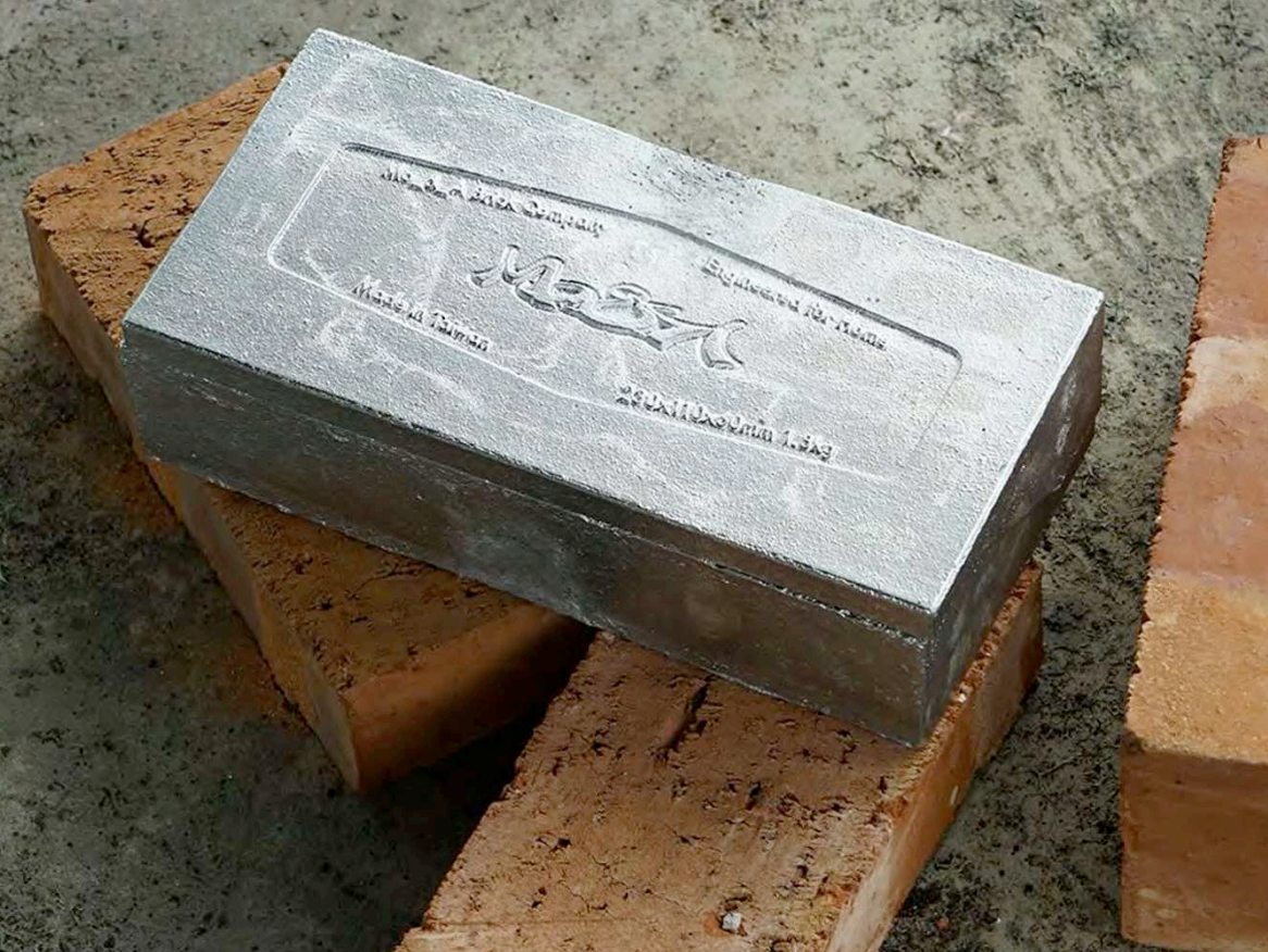 Mo_&_A Brick by Mo_&_A