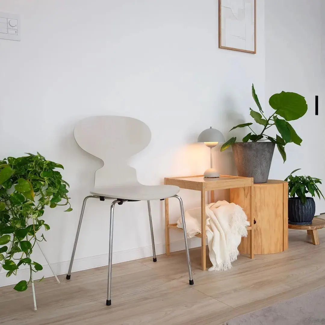 現貨 Ant Chair, White/Chrome, Fritz Hansen
