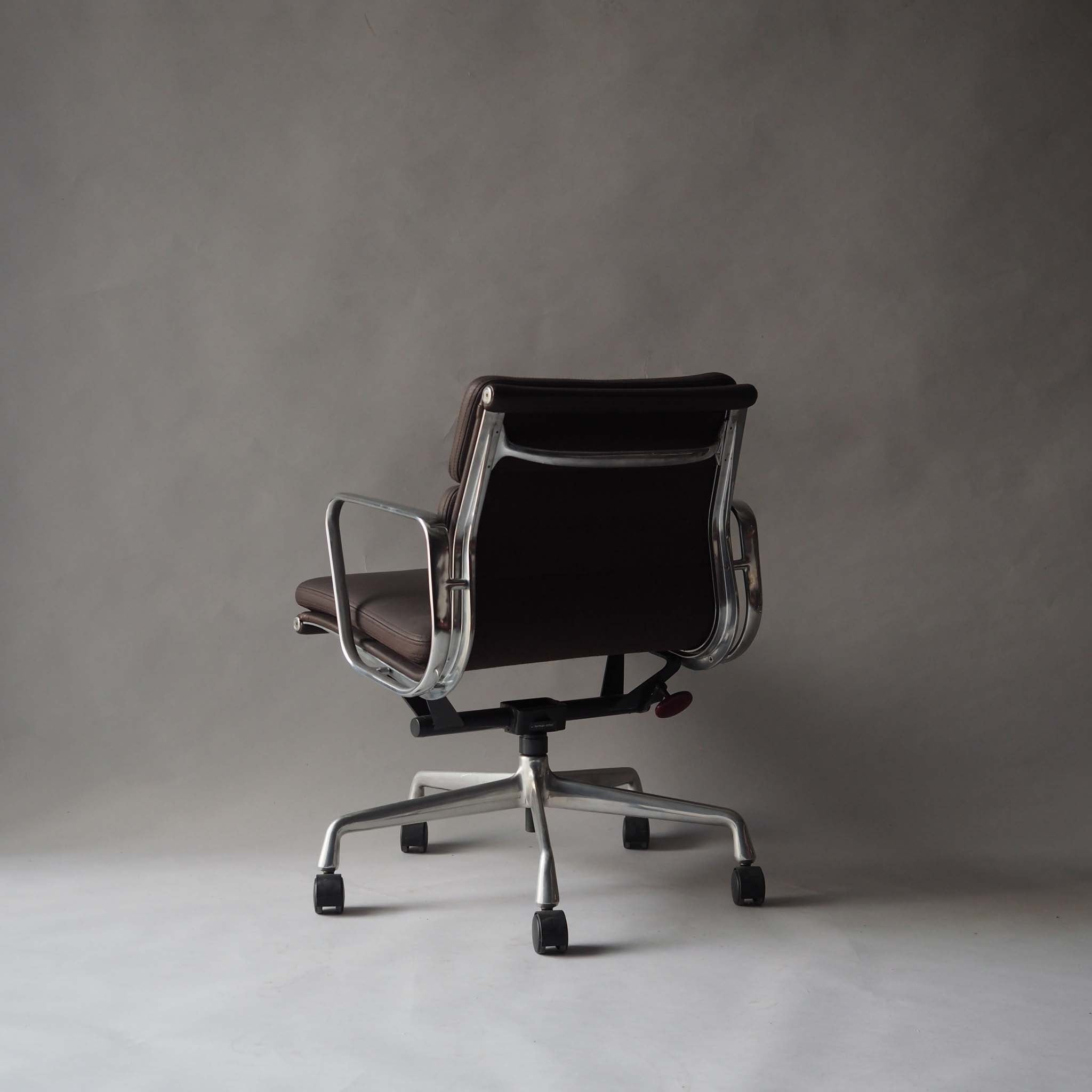 Soft Pad Office Chair by Charles and Ray Eames for Herman Miller, 1990s #4