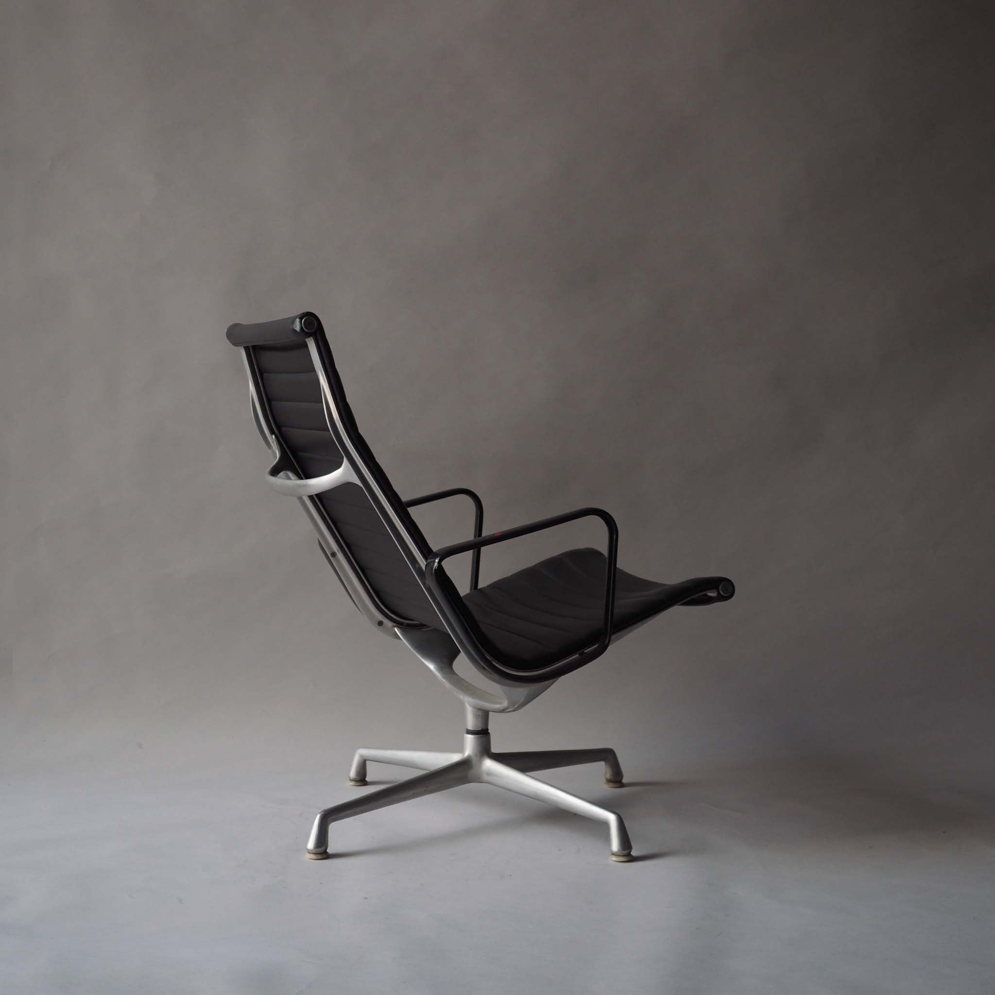 Eames AG Lounge Chair by Charles and Ray Eames for Herman Miller, 1990s #A3