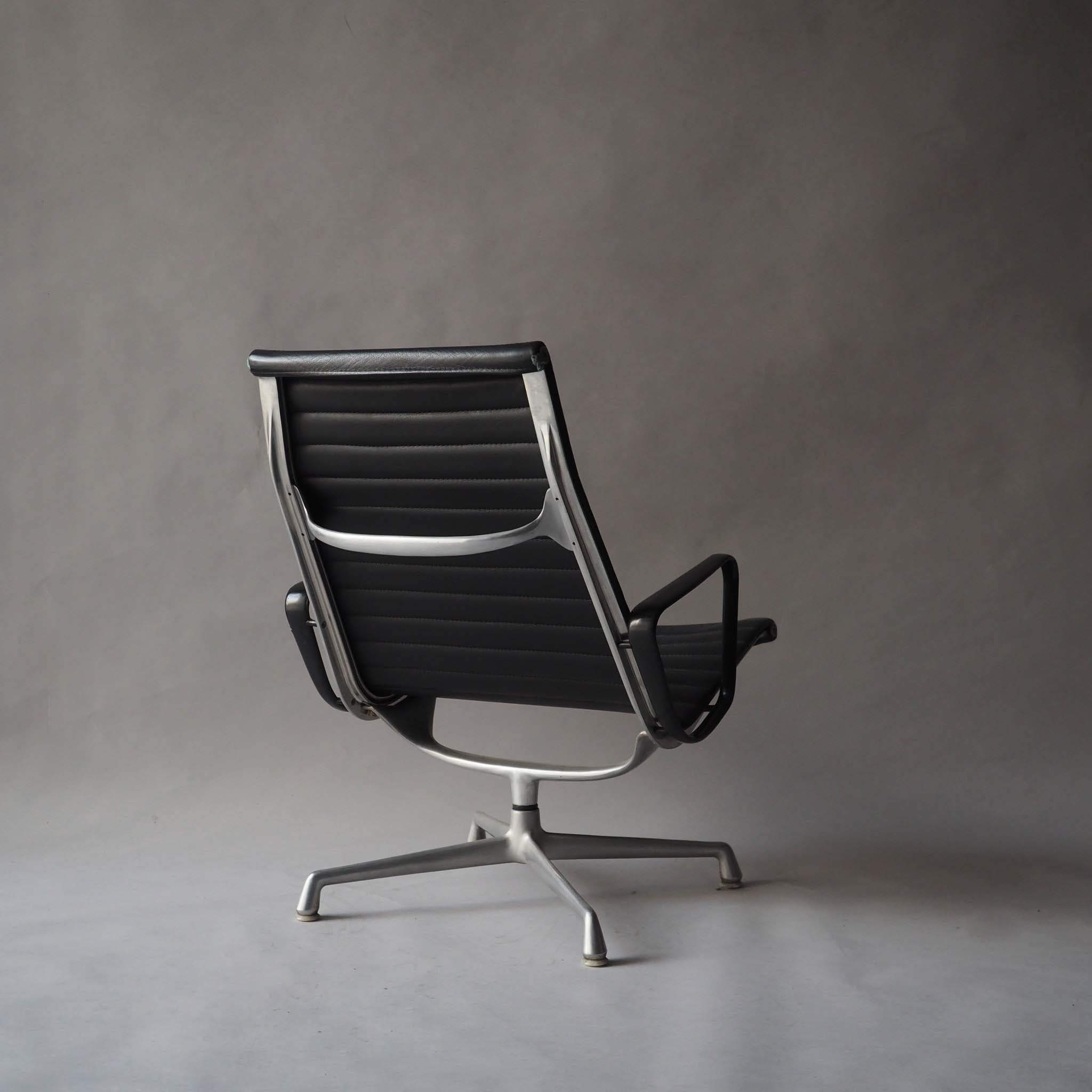 Eames AG Lounge Chair by Charles and Ray Eames for Herman Miller, 1990s #A4