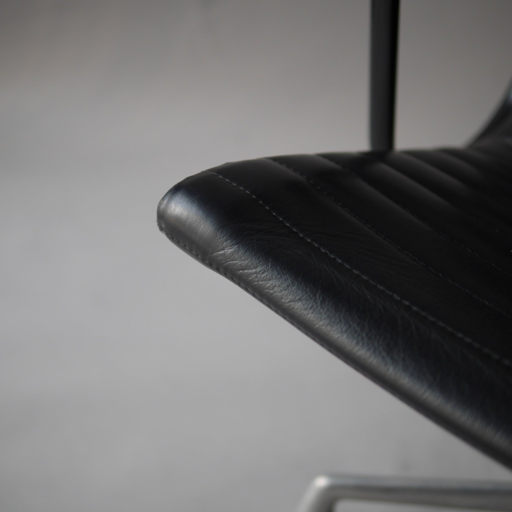 Eames AG Lounge Chair by Charles and Ray Eames for Herman Miller, 1990s #A2