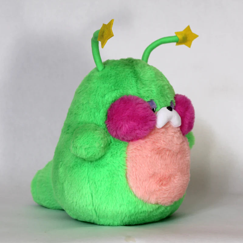 Plushie Love - Peridot Worm Snoozle