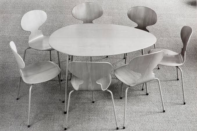 8月中到貨 Ant Chair, OAK/Chrome, Fritz Hansen